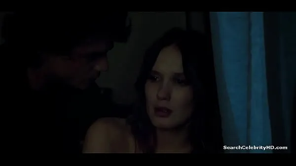 أفضل Ana Girardot The Returned S02E02 2015 أنبوب رائع