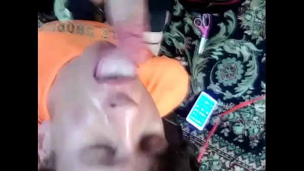 بہترین Two guys fuck in dealers bedroom while dealeris away کول ٹیوب