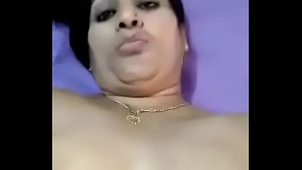 Meilleur Kerala Mallu Aunty sexe secret avec l'ami de son mari 2tube sympa