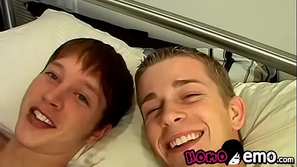 Two cute emo gay boys have hardcore anal sex until they cum Tiub sejuk terbaik