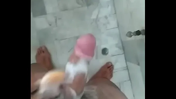 最好的My penis in the shower凉爽的管子