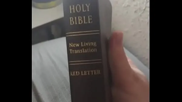 Meilleur Jerking Off and Cum on Bible (Cum on Bible Challengetube sympa