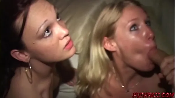 Meilleur Lusty babes baisée dur lors d'une fête avant éjaculation facialetube sympa