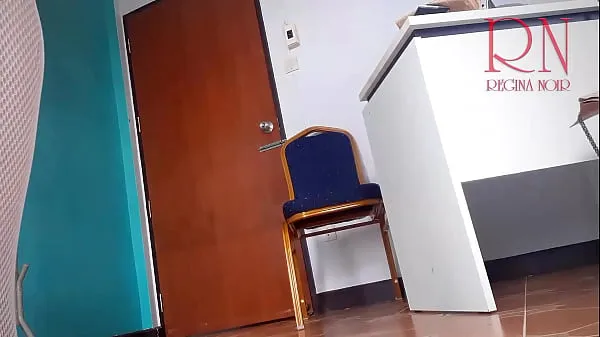最好的超短裙秘书。 性别秘书。 没有内裤办公室熟女。 裸体办公室。 你好呀亲爱的！ 你愿意做我的老板吗？ 我是最听话的秘书！ 我会听从你的命令。 我很顺从，有点害羞。 我可以吮吸阴茎——这对我的工作很重要。 我可以不穿内裤工作，让你感觉良好。 如果你愿意，我可以赤身裸体。 在轮班结束时操我！ 里贾纳·诺尔凉爽的管子