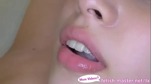 أفضل Japanese Asian Tongue Spit Fetish أنبوب رائع