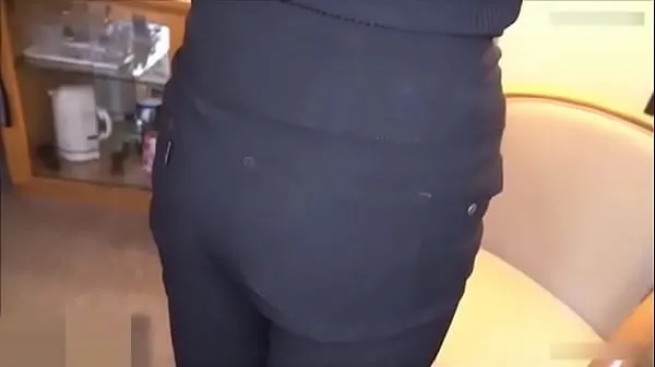 最好的一个苗条的半日本美女得到一个口交并得到一个饼未经审查的无尽凉爽的管子