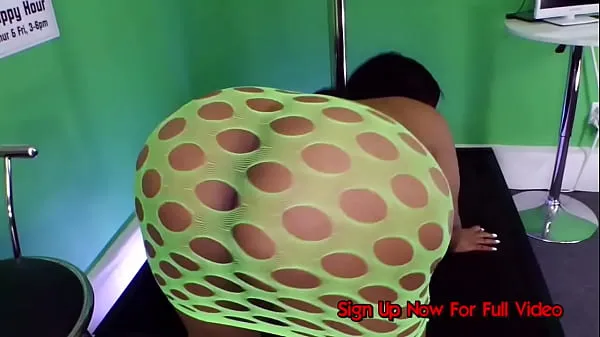 Exotic Thick Stripper FrenchieK World Premiere - It Don't Get Better Than This Pretty THICK AS HELL Dancer From Dominica Plus More Big Booty Shakers Ashley Bea, Nixlynka and More สุดยอด Tube ที่ดีที่สุด