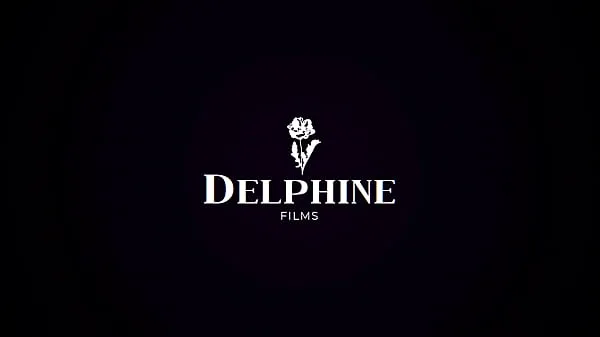 Лучшая Delphine Films - Требовательная ученица Лив Ревампед соблазняет своего учителя французского крутая трубка