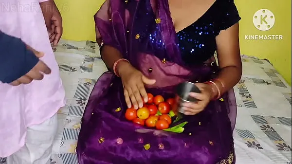 Лучшая I called the vegetable selling Bhabhi to my house and fucked her крутая трубка